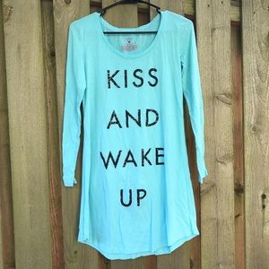 Victoria's Secret Sleep Shirt - Size Small!